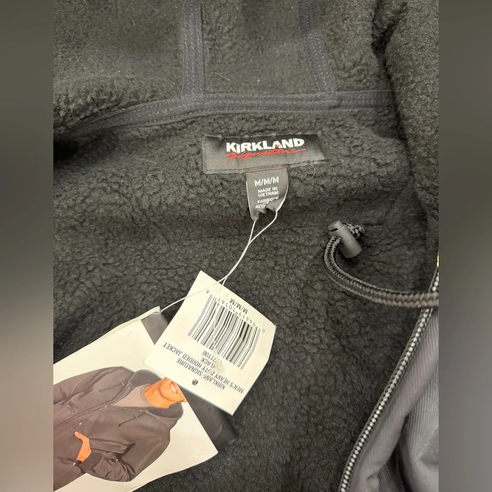 Kirkland Signature Men's Heavy Duty Hooded Jacket - Picture 5 of 5